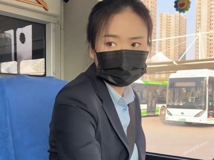 河南郑州公交车女司机周喜玲清净